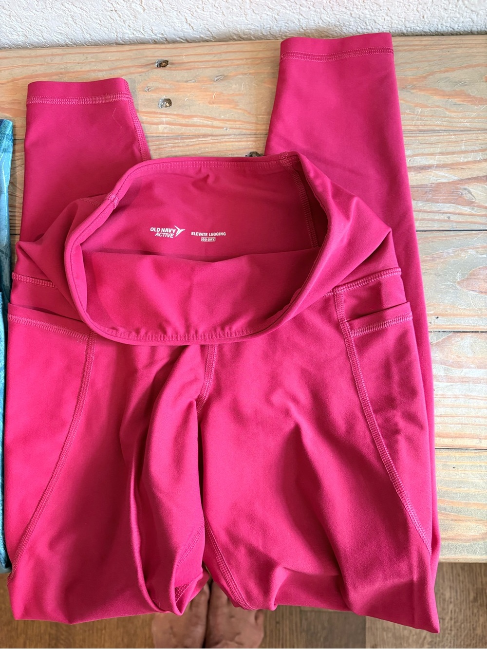 Old Navy Bright Red High-Rise Elevate Leggings